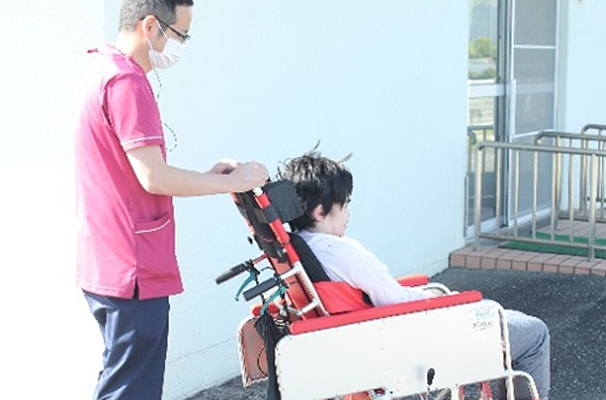 短期入所 西友